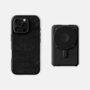 Everyday Charging Kit - iPhone 16 Pro - Midnight Black Leather