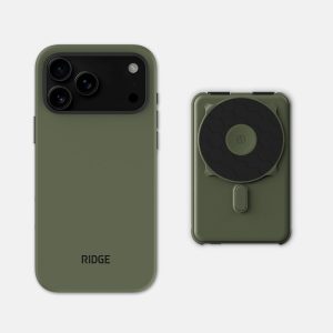 Everyday Charging Kit - iPhone 17 Pro Max - Matte Olive